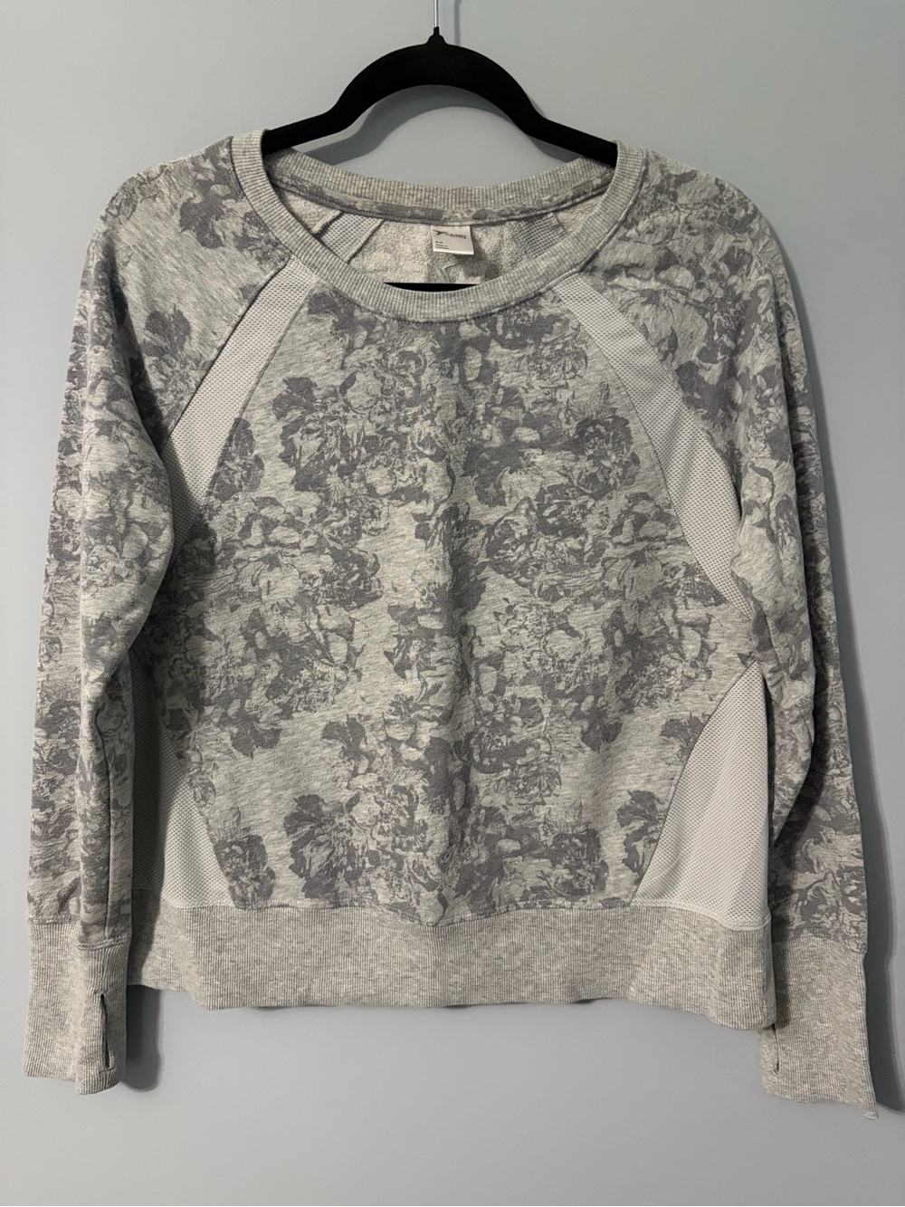 Old Navy Floral Crewneck Sweatshirt - Gray